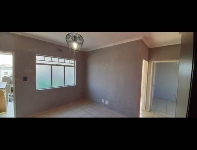 2 BEDROOM APARTMENT FOR SALE IN FLEURHOF